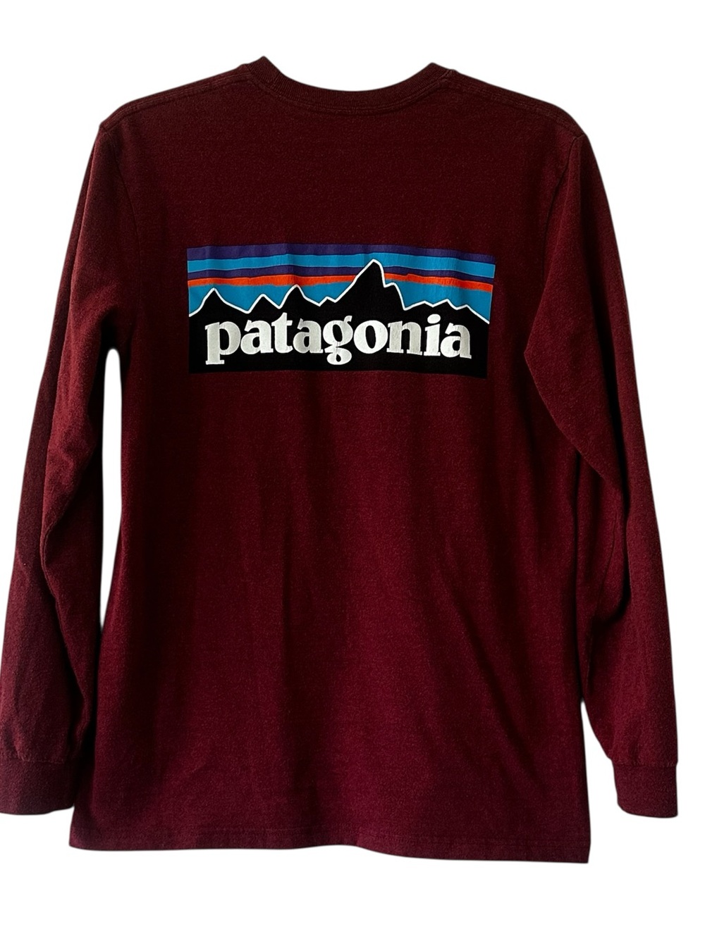 Patagonia long sleeve shirt XS classic logo on BACK responsibili-tee recycled